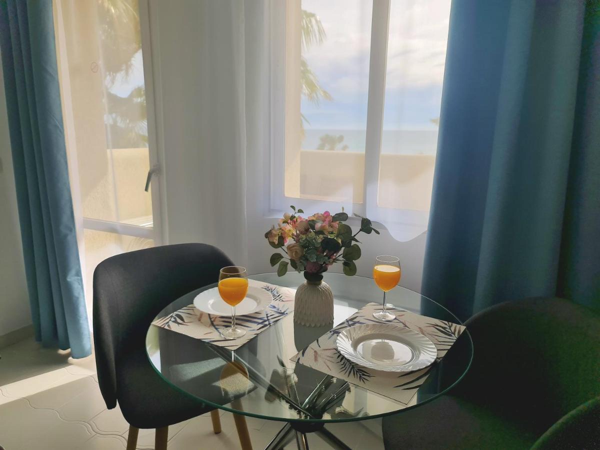 Precioso Apartamento Con Piscinas Y Vistas Al Mar. 贝纳尔马德纳 外观 照片
