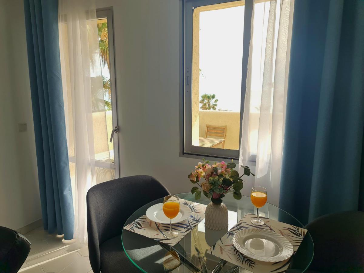 Precioso Apartamento Con Piscinas Y Vistas Al Mar. 贝纳尔马德纳 外观 照片