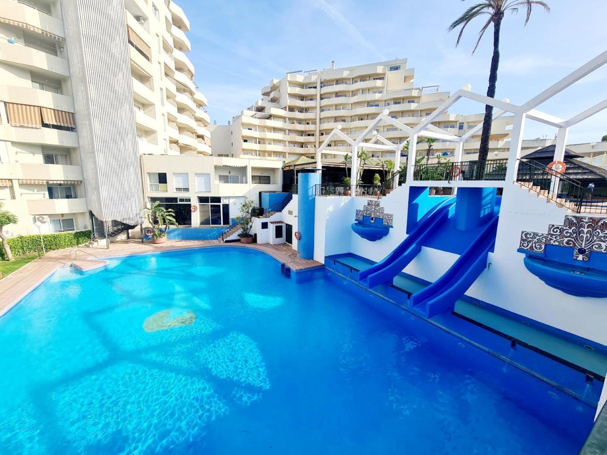 Precioso Apartamento Con Piscinas Y Vistas Al Mar. 贝纳尔马德纳 外观 照片