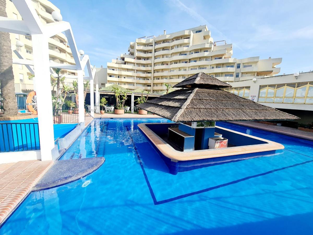 Precioso Apartamento Con Piscinas Y Vistas Al Mar. 贝纳尔马德纳 外观 照片